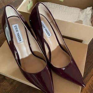 Steve Madden Vala Burgundy Patent pump Size 8.5